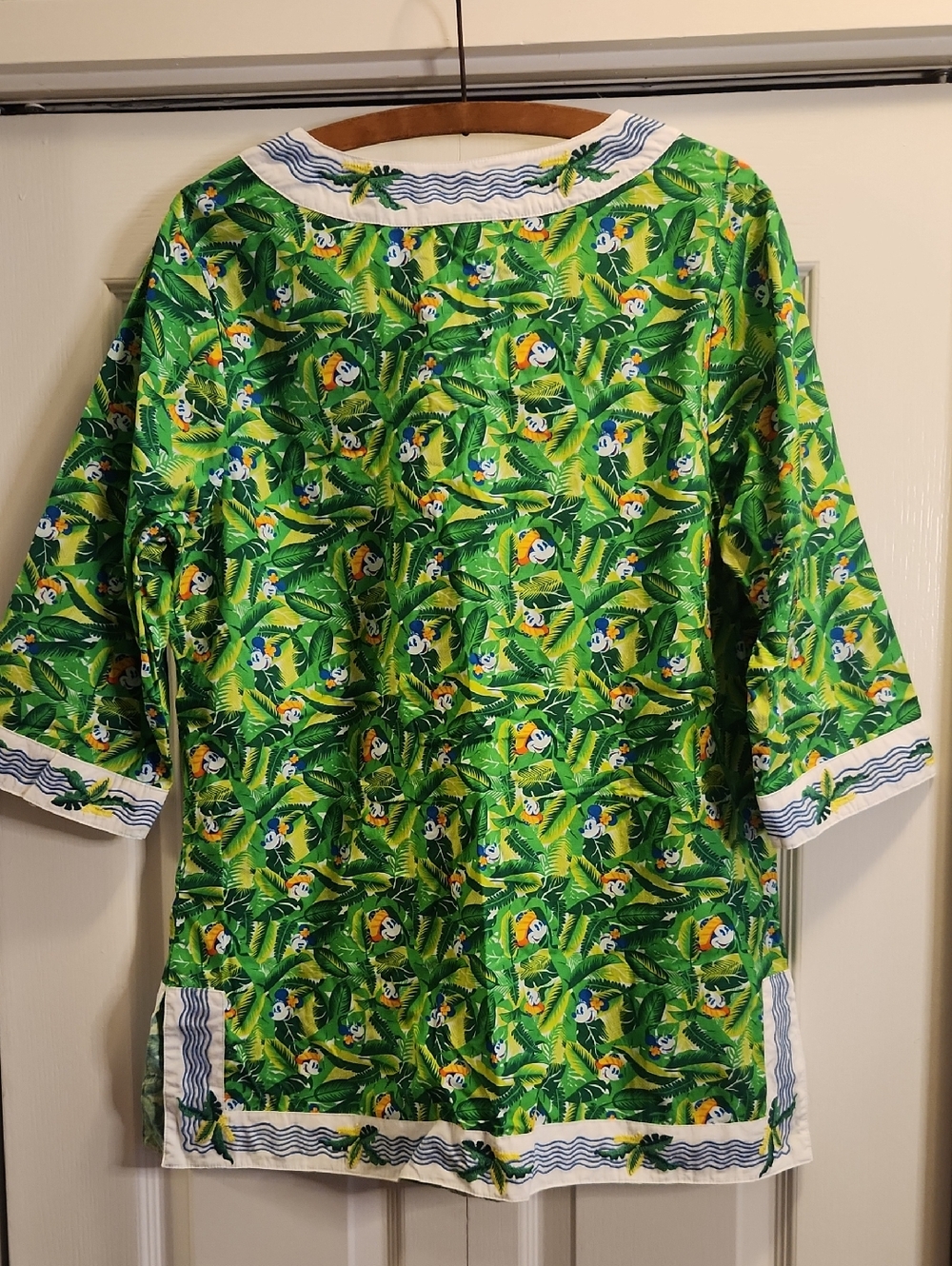 Disney Parks Caribbean Beach Resort Mickey Tropical Tunic Top Coverup L - Picture 3 of 12